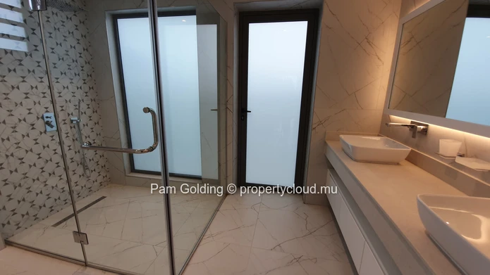 Stunning 3-Bedroom Beachfront  for sale.