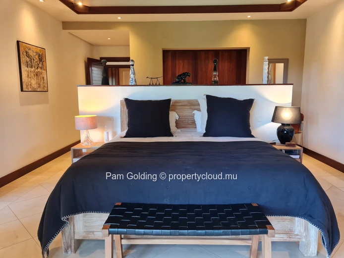 Elégante villa sur l'île avec un style de vie de villégiature à Villas Valriche.