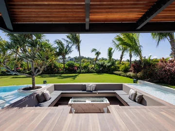 4 Bedroom Villa