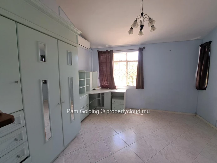 Pointe aux Canonniers – House for sale – Pam Golding Mauritius
