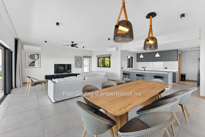Luxury 4 Bedroom Bengali Villa at Legend Hill, Tamarin – Infinity Pool, Panoramic Views & 5-Star Services