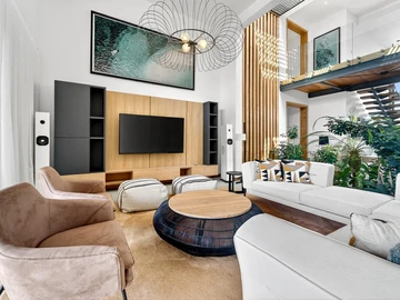 4 Bedroom Villa