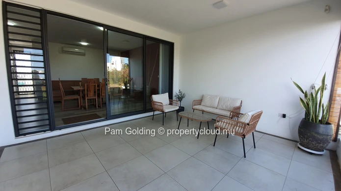 Spacious and Secure 3-Bedroom Apartment for Long-Term Rental 