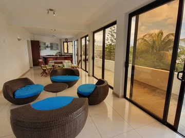8 Bedroom House