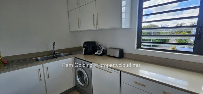 Superbe appartement en front de mer avec deux suites