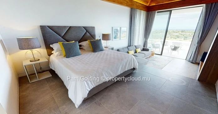 Villa Contemporaine de cinq chambres a vendre a Villa Valriche