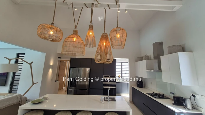 Luxury Villa for Sale in Old Mills Péreybère | Family Home Mauritius