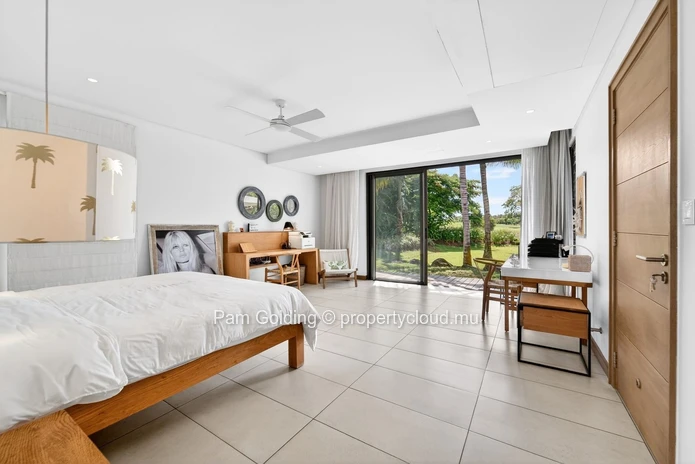 Exceptional 5-Bedroom Villa with Golf View | Mont Choisy Le Parc, Grand Baie – Mauritius