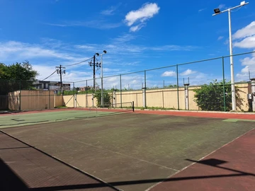 3 Bedroom Townhouse, Duplex