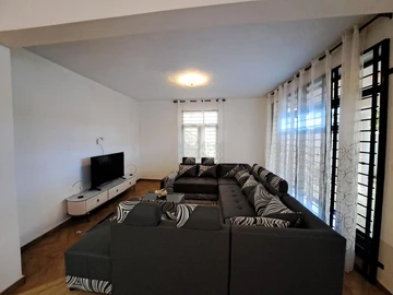 Maison de 5 Chambres