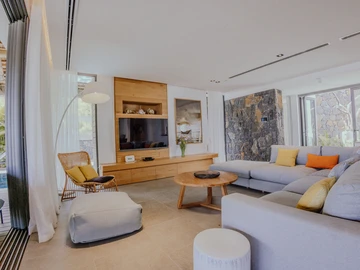 3 Bedroom Villa