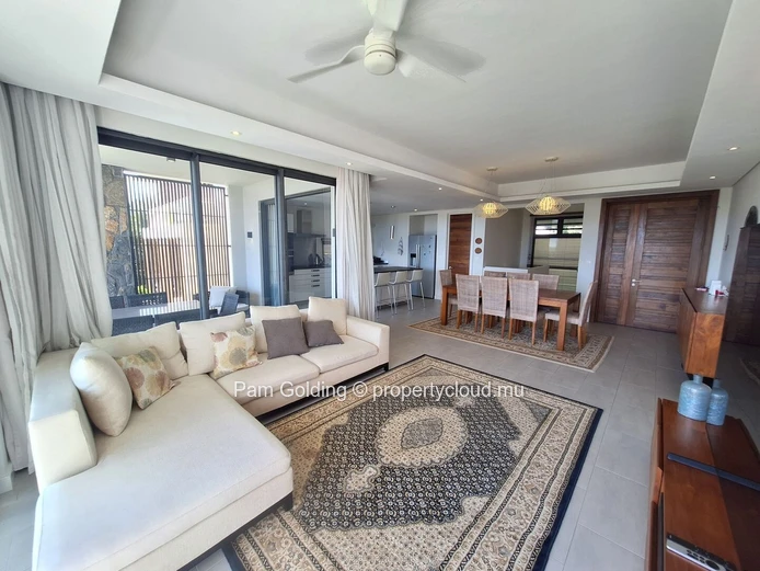 Appartement de 3 chambres en suite avec jardin et vue sur l’océan à Tamarin – Côte ouest de l’île Maurice