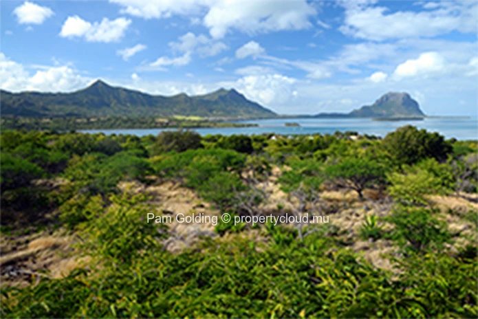 Harmonie Golf & Beach Estate, Black River, West Coast, Mauritius - Best views of the sea!