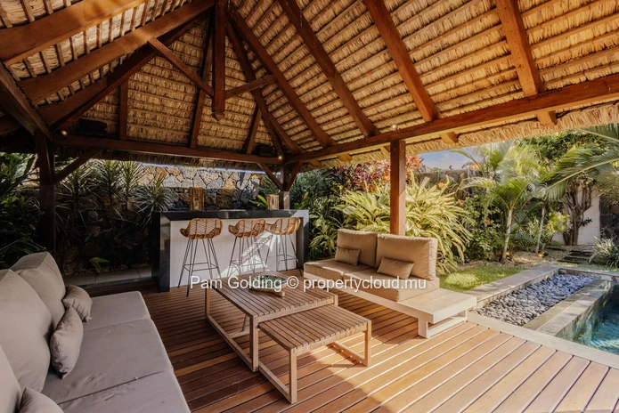 4-Bedroom Villa in Grand Baie - Elegant and Secure Living 