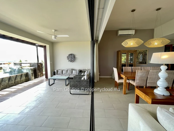 Penthouse de 4 Chambres au Cœur de Tamarin – Plunge Pool & Vues Panoramiques