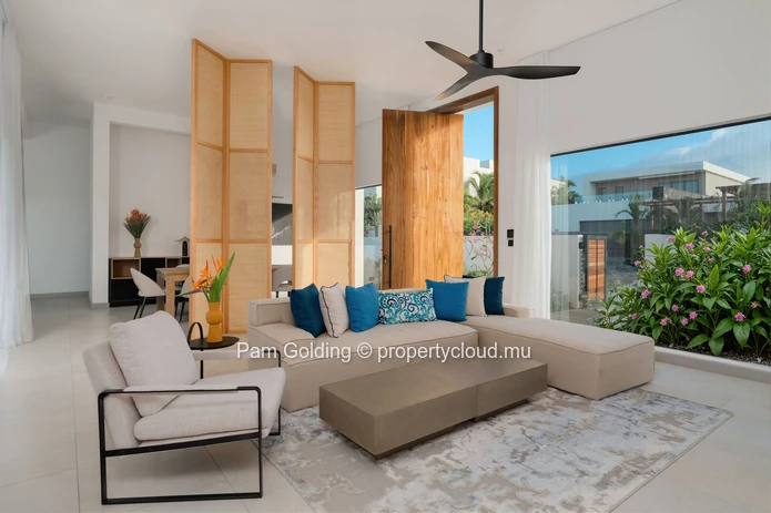 Luxury Villa for Sale in Anahita Mauritius | Golf View, Sea Access & Private Pool 