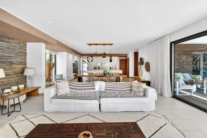Exceptional 5-Bedroom Villa with Golf View | Mont Choisy Le Parc, Grand Baie – Mauritius