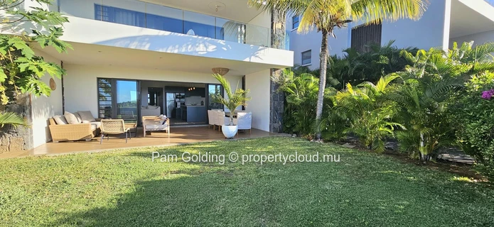 Snap up this Rare Ground Floor Gem at St Antoine Private Residences
