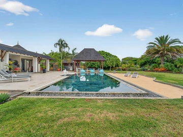 4 Bedroom Villa