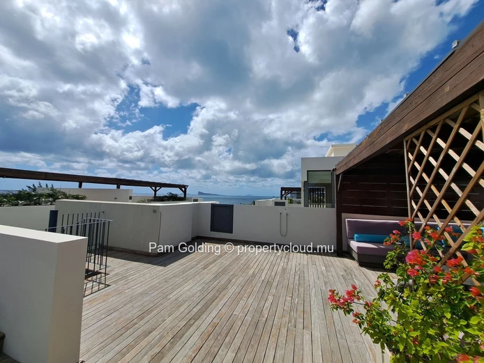Penthouse de 3 chambres – Pointe aux Cannoniers