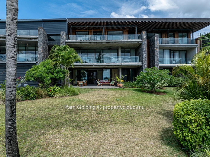 Beachfront 3-Bedroom Apartment for Sale – Pereybère, Grand Baie
