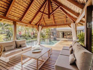 4 Bedroom Villa