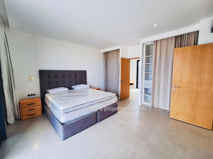 Villa Neuve de 4 Chambres à Akasha, Cap Tamarin – Piscine Privée, Jardin et Vie Familiale au Cœur d’une Smart City