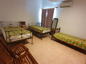 5 Bedroom Villa