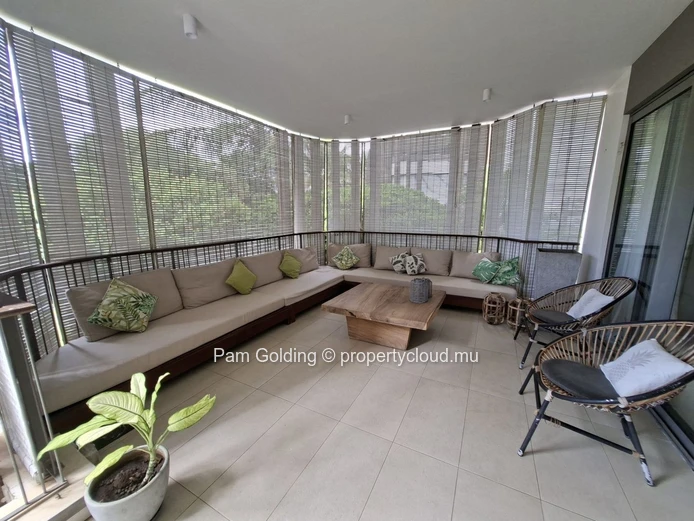 2-Bedroom Apartment with Private Garden & Pool in Mont Choisy – 5-Min Walk to the Beach (Sole Mandate)