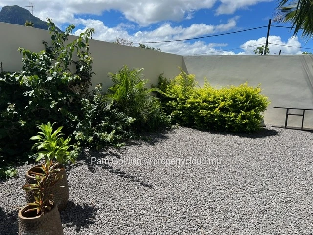 Beautiful 3-Bedroom Furnished House for Rent in Cascavelle