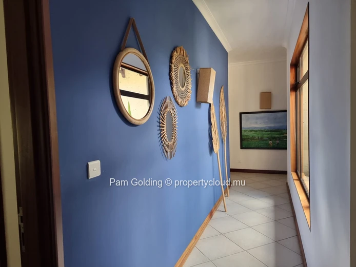 Elegant 4-Bedroom Villa with Mountain Views in Tamarina Golf Estate