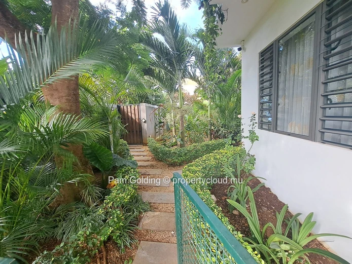 À louer – Duplex spacieux à Pereybère