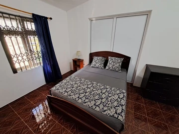 8 Bedroom House