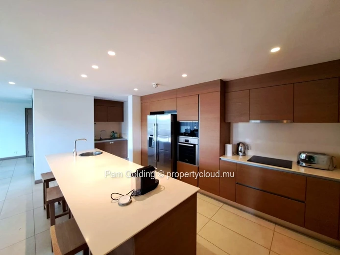 Luxury Golf Course Apartment with Private Plunge Pool, Panoramic Views & Beach Access
