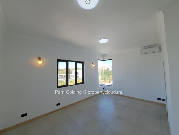 Pereybere - House for sale - Pam Golding Mauritius
