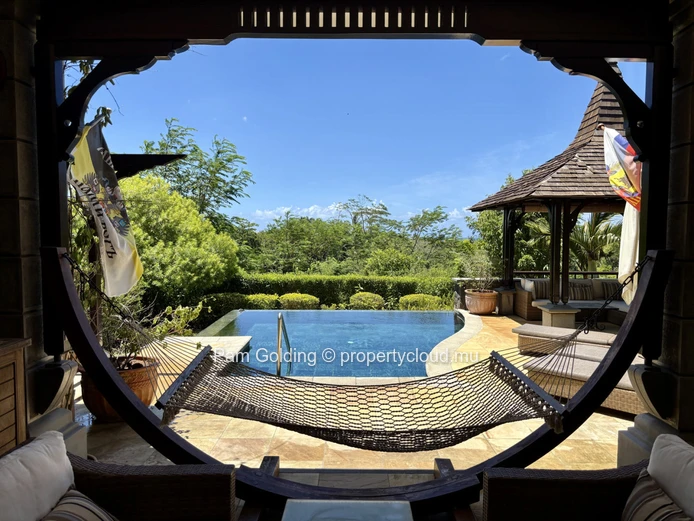 Live in Villa Valriche - surrounded by nature.