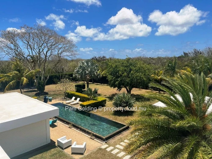 Exceptional Private Villa for Sale – Forêt Daruty (Charmoses)