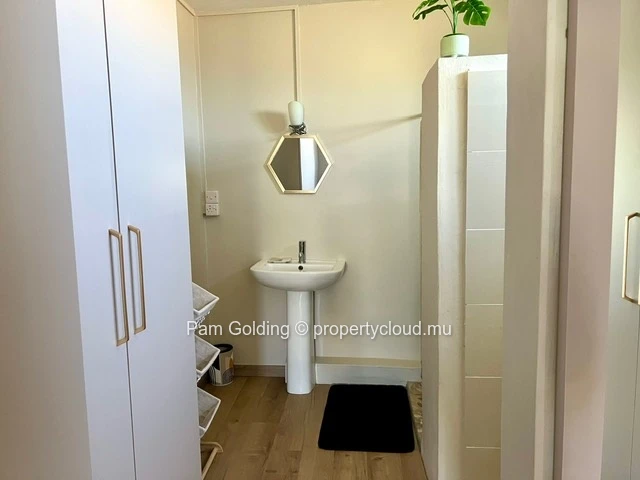 Beautiful 3-Bedroom Furnished House for Rent in Cascavelle