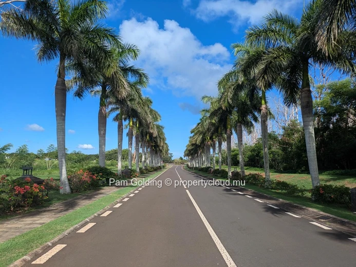 Balaclava – Terrain à vendre – Pam Golding Mauritius