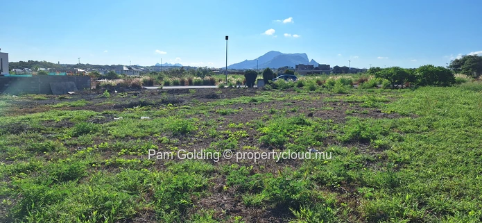 Terrain Résidentiel de Premier Choix à Flic-en-Flac – Les Jardins d’Anna 2