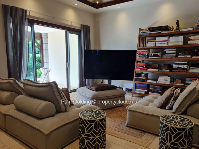 Elégante villa sur l'île avec un style de vie de villégiature à Villas Valriche.