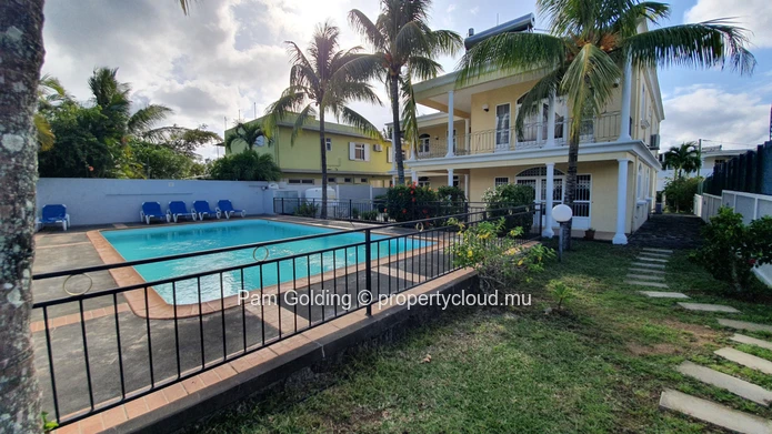 Villa for sale