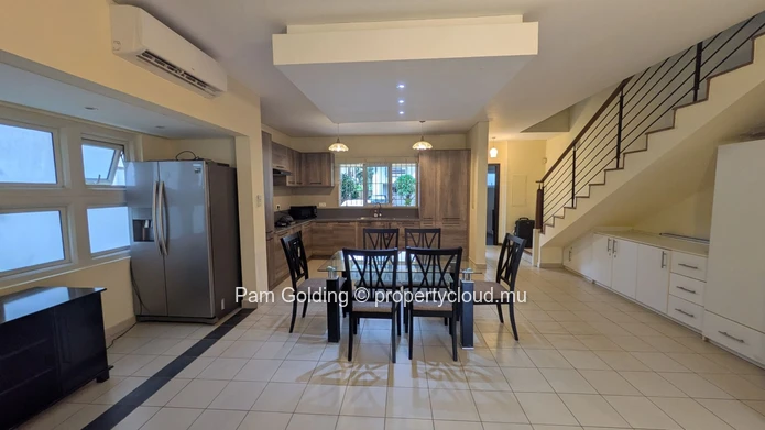 Grand Baie – Appartement à louer – Pam Golding Mauritius