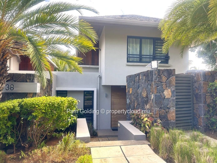 Villa de luxe de 3 chambres à Tamarin !