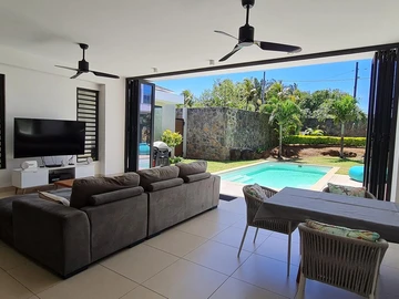 4 Bedroom Villa