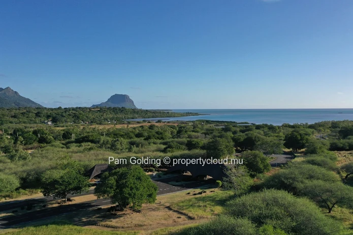 Luxury Villas for Sale in Mauritius – Palmaris Villas in Domaine de Palmyre