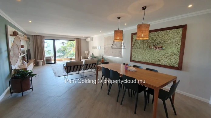 Apartment with spectacular sea view