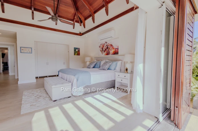 Luxury Villa for Sale – A Masterpiece of Modern Elegance
