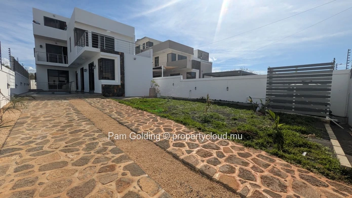 Pointe aux Piments - House for rent - Pam Golding Mauritius