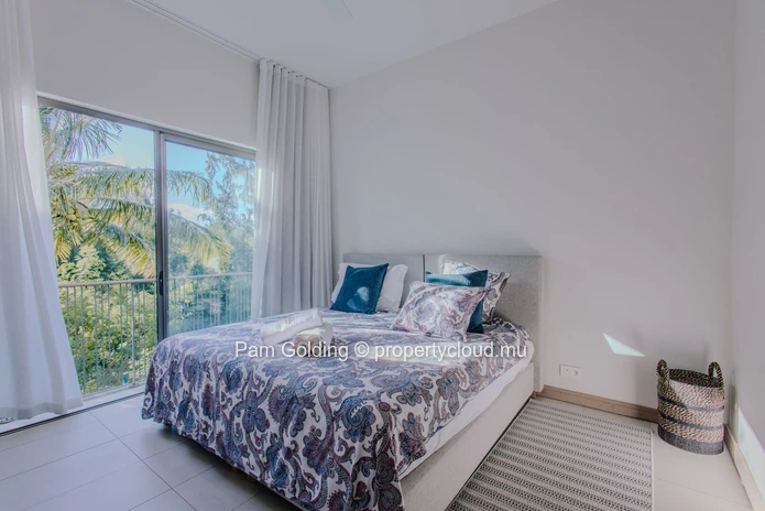 Appartement de 3 Chambres à Fairway Grove, Mont Choisy